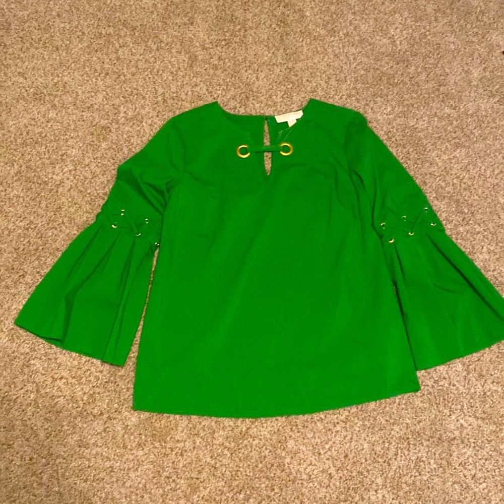 Green Michael Kors size medium bell sleeve blouse perfect for spring